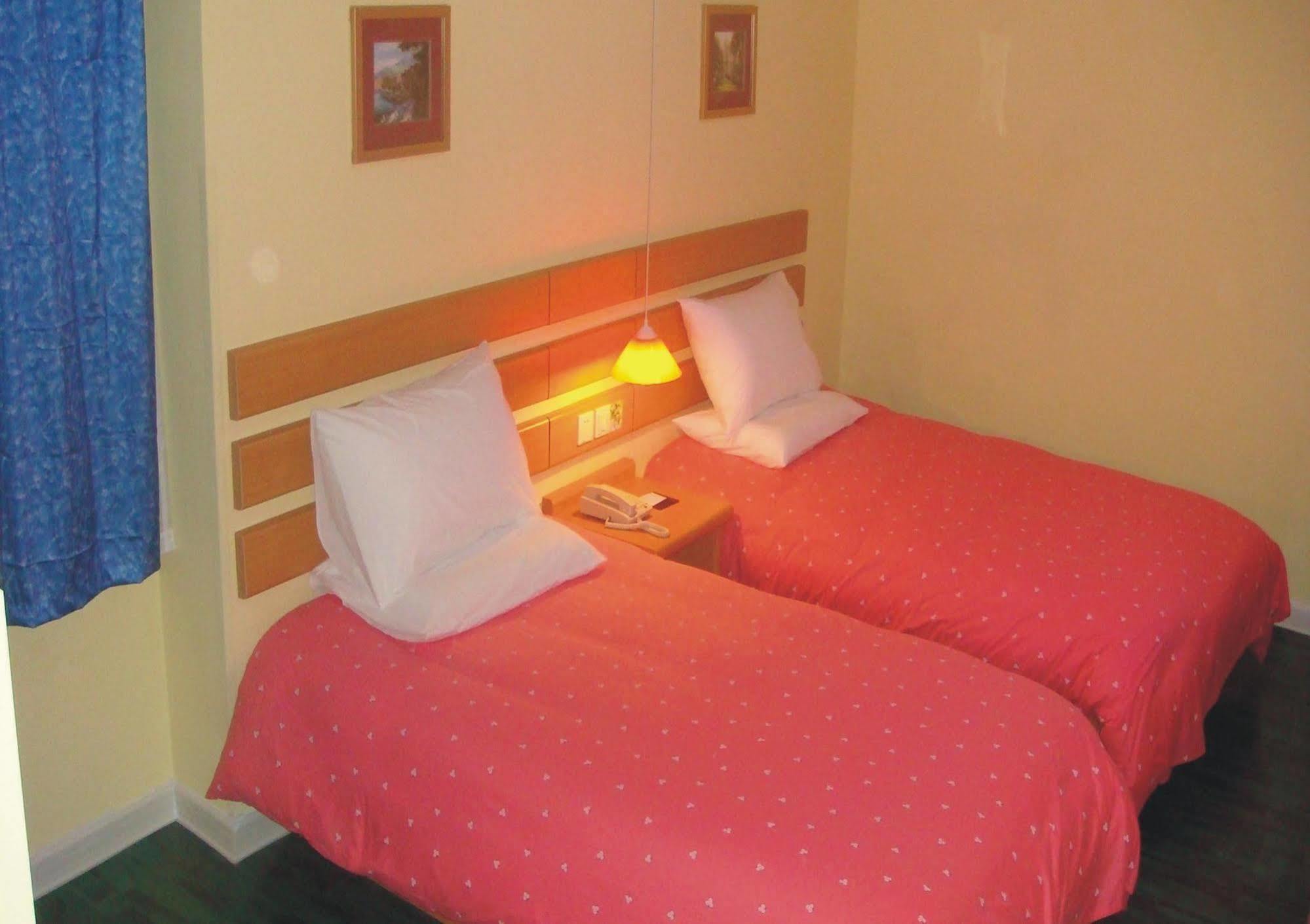 Home Inn Beijing International Exhibition Center Zuojiazhuang Extérieur photo